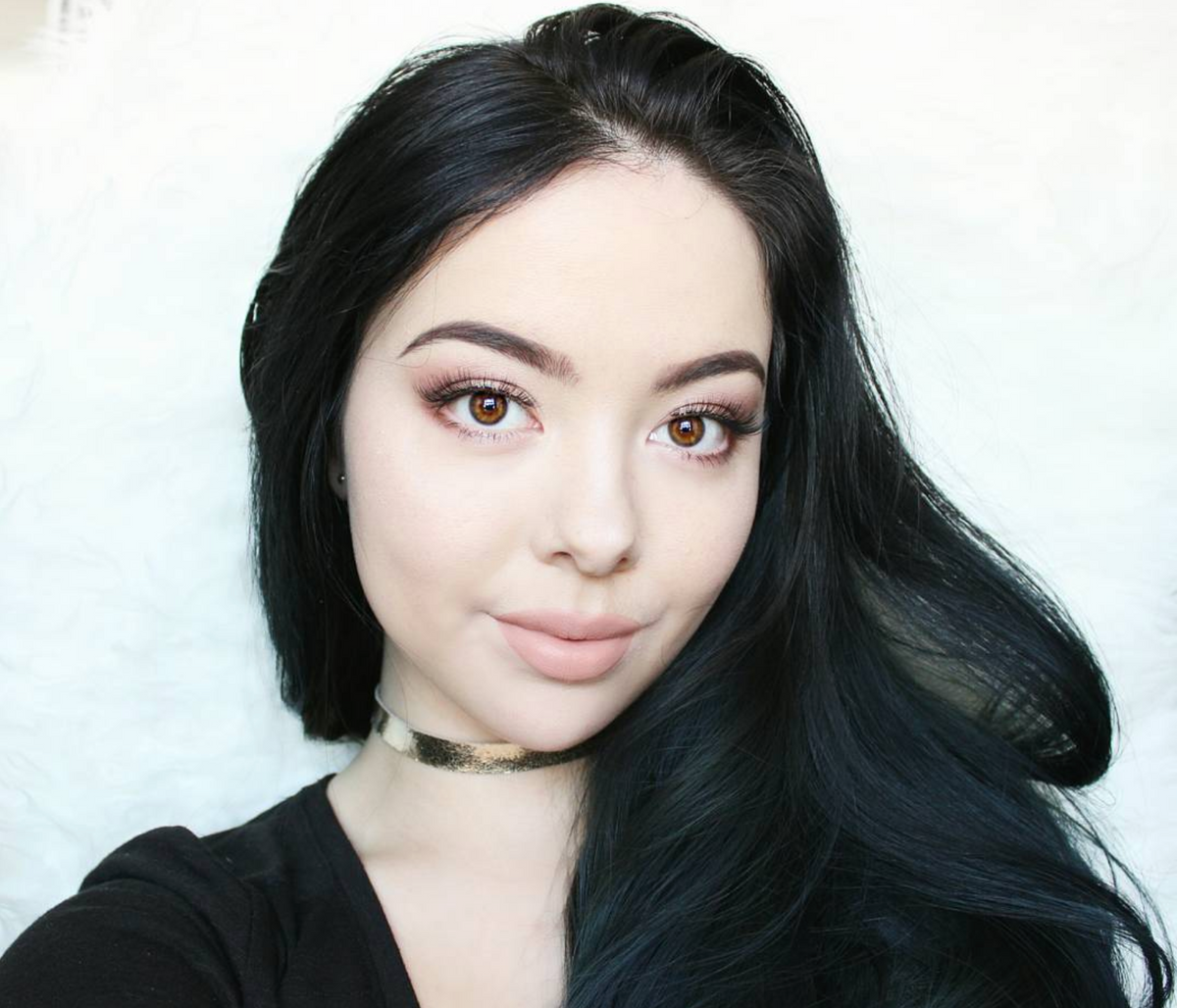 Woman with softly shaped eyebrows